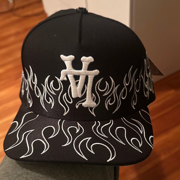Men’s Embroidered KTHLA